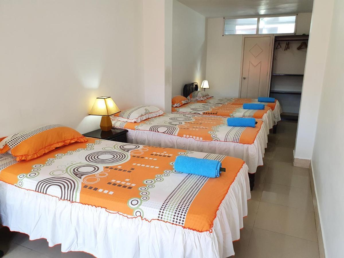 Hostal Cerro Azul Hotel Puerto Villamil Kültér fotó