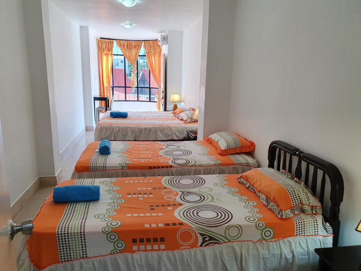 Hostal Cerro Azul Hotel Puerto Villamil Kültér fotó