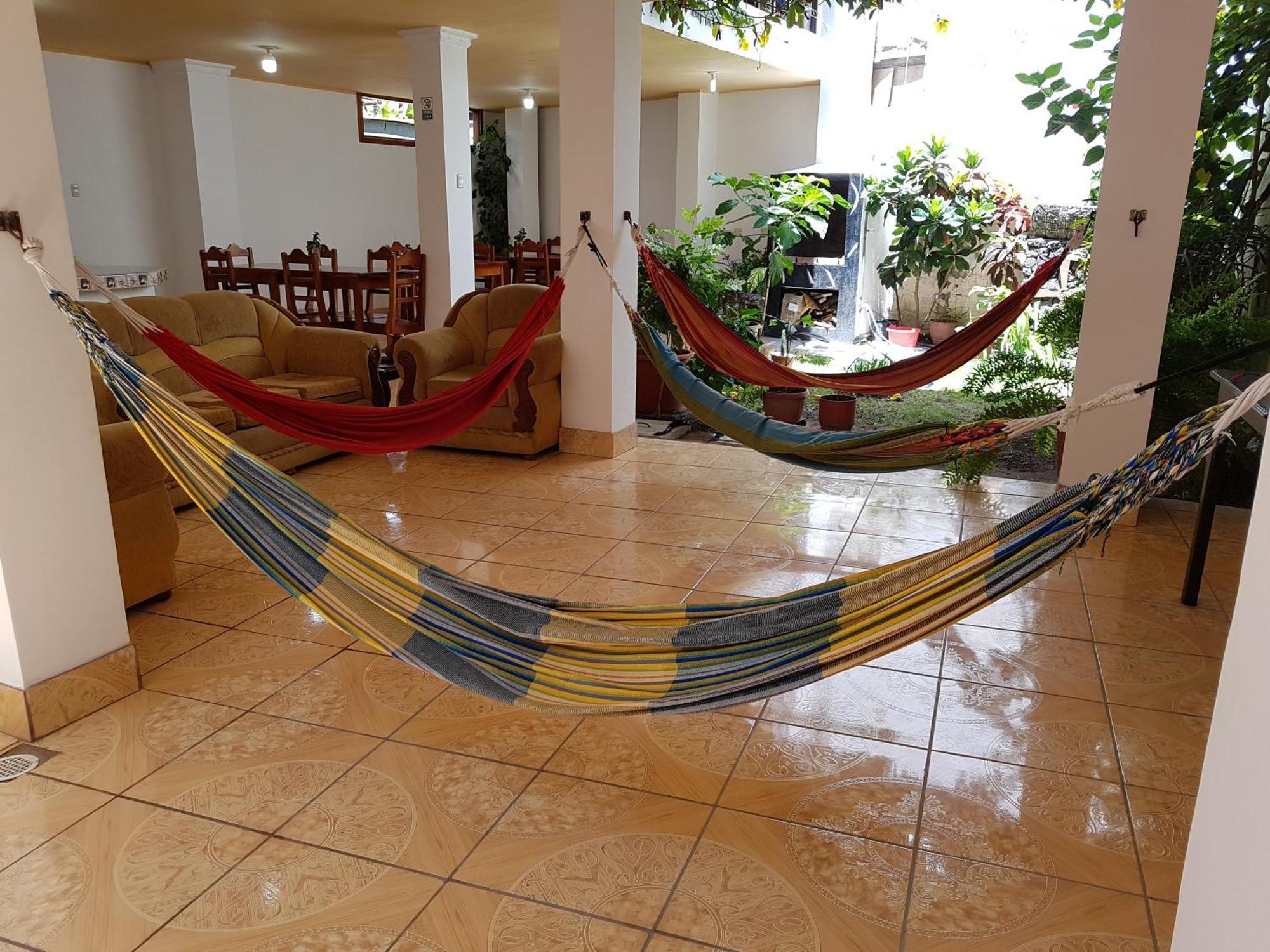 Hostal Cerro Azul Hotel Puerto Villamil Kültér fotó