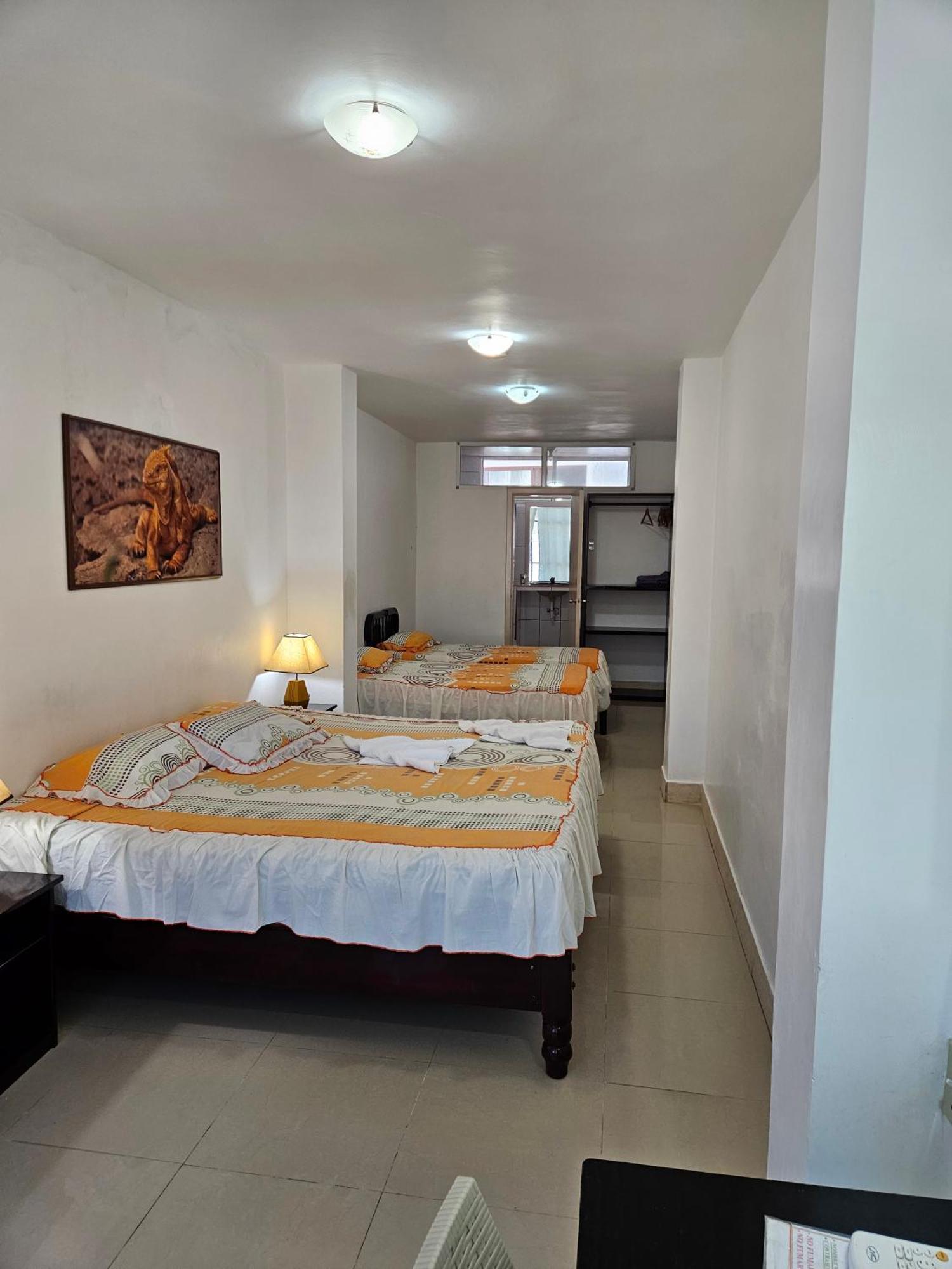 Hostal Cerro Azul Hotel Puerto Villamil Kültér fotó