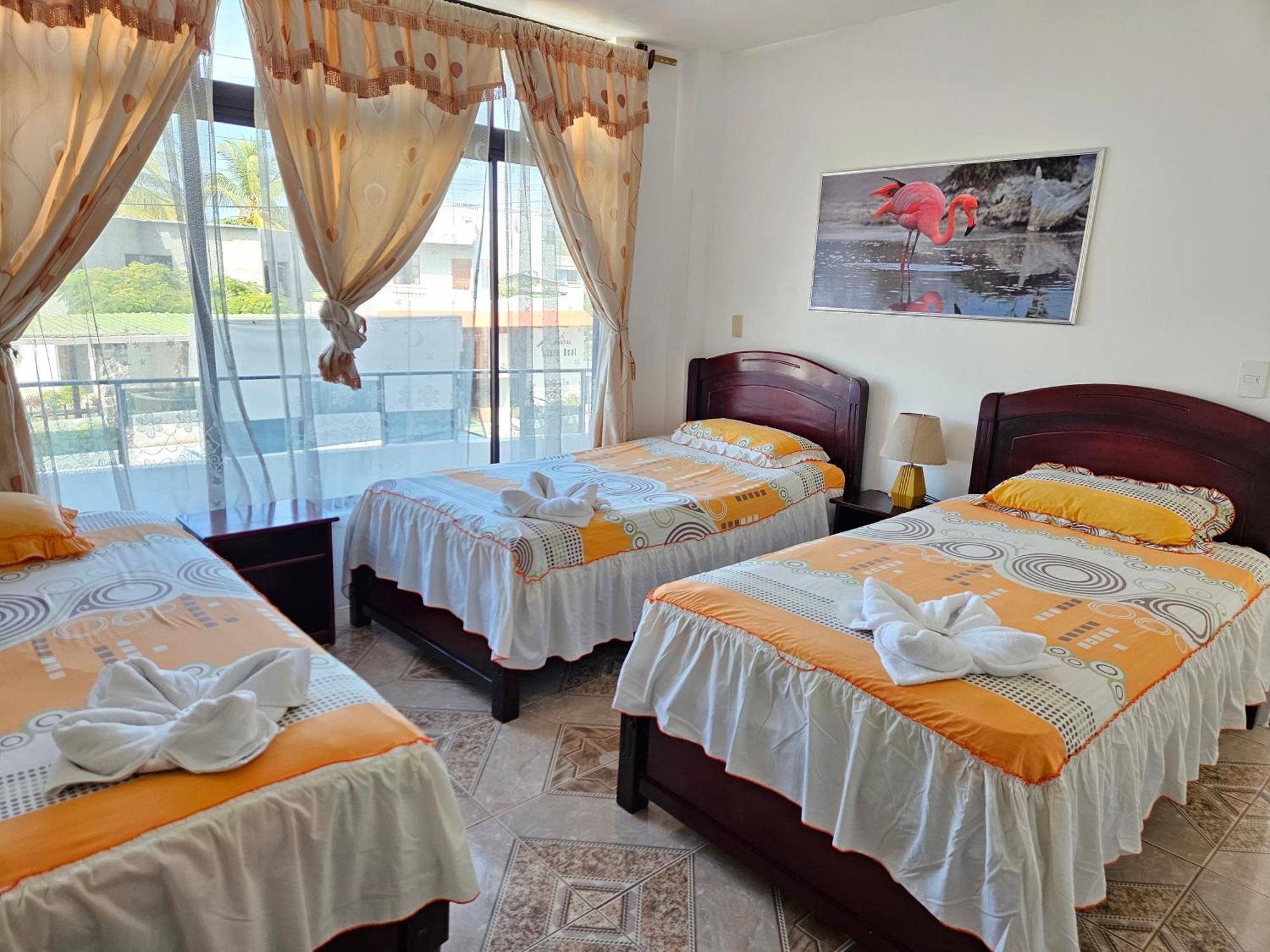 Hostal Cerro Azul Hotel Puerto Villamil Kültér fotó