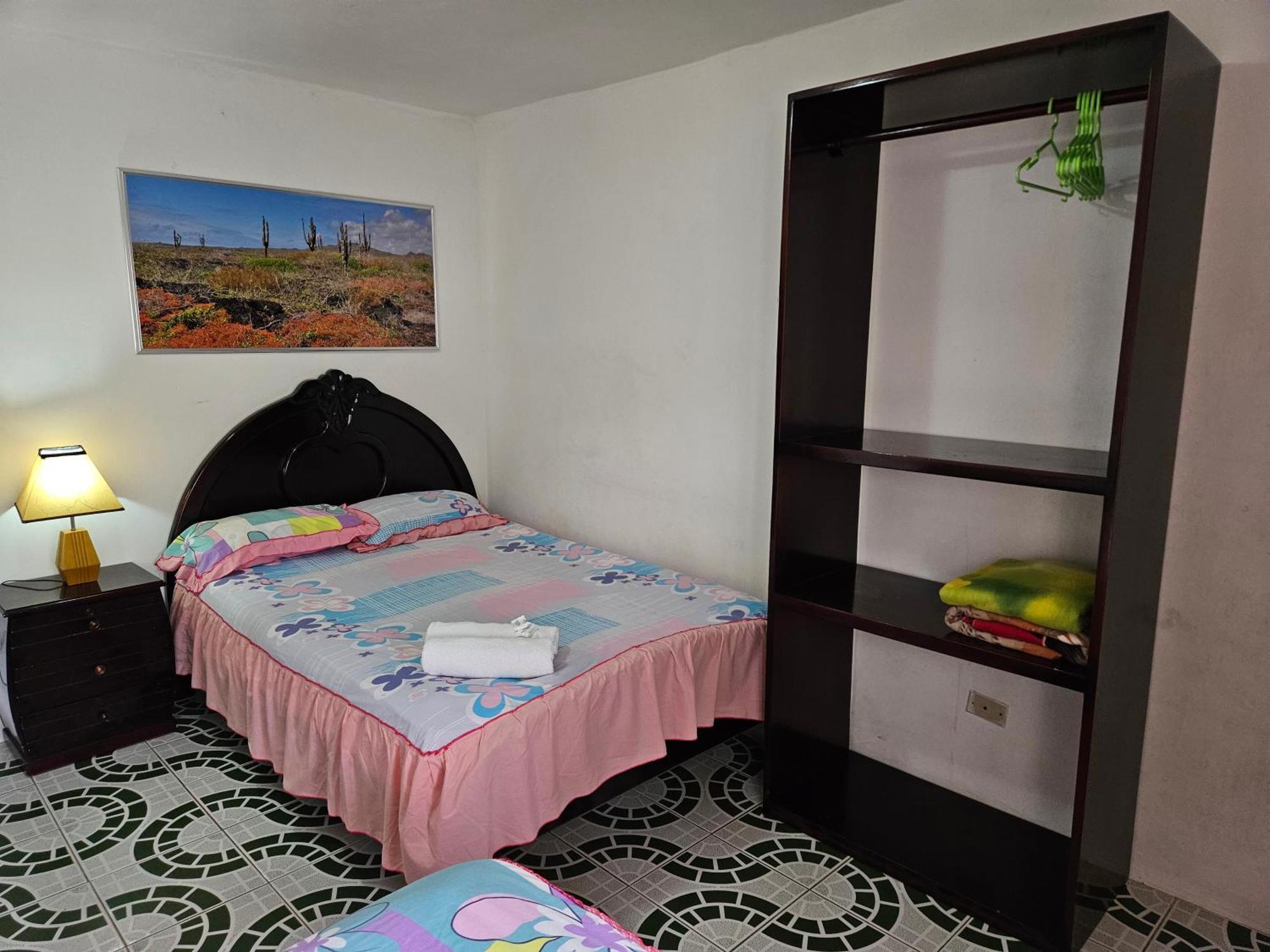 Hostal Cerro Azul Hotel Puerto Villamil Kültér fotó