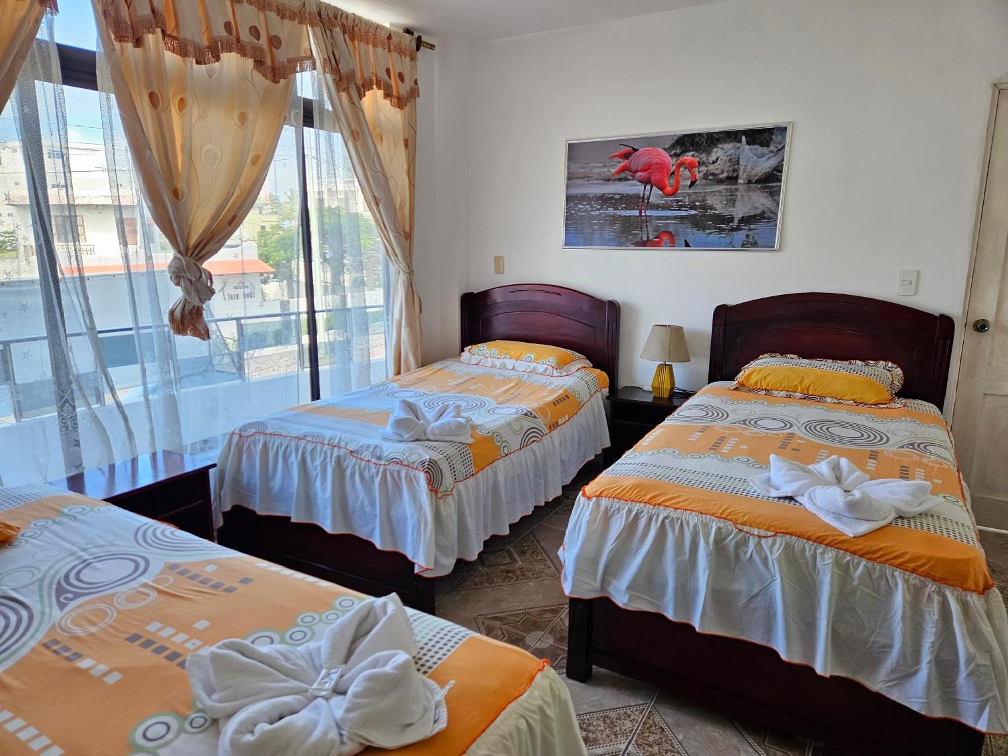 Hostal Cerro Azul Hotel Puerto Villamil Kültér fotó